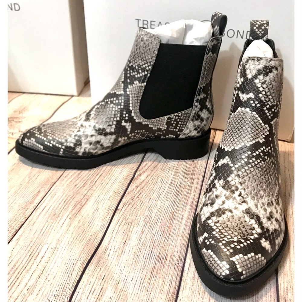 Treasure & Bond Gabriella Chelsea Boot in Snake Print - Picture 6 of 11